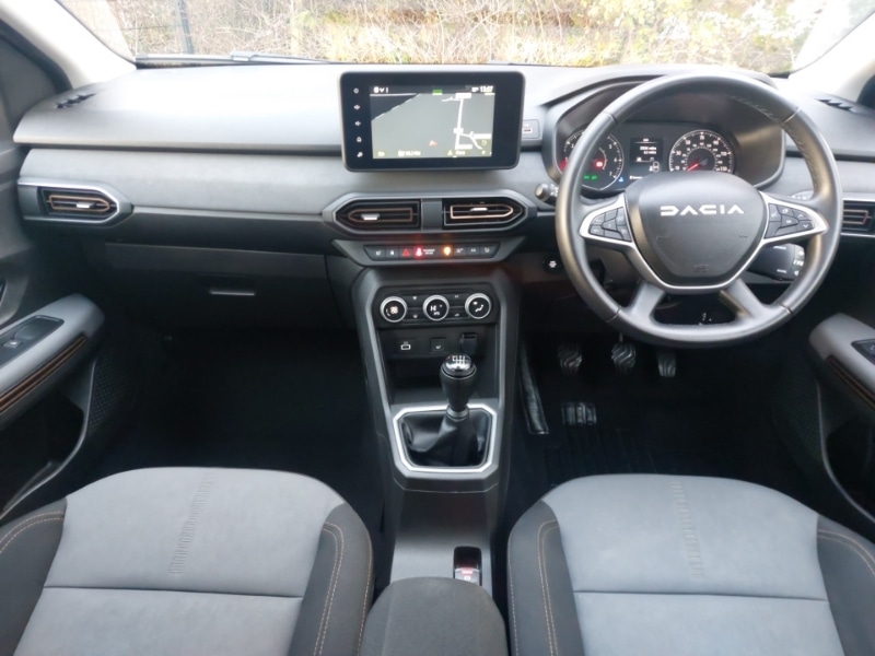 Used Dacia Sandero Stepway 2024 for sale - 77189711: Photo 2