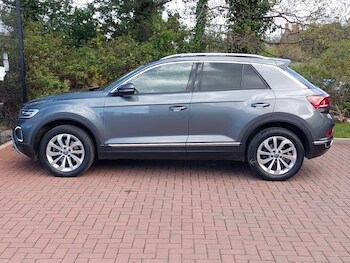 Used Volkswagen T-Roc 2023 for sale - 78317781: Photo