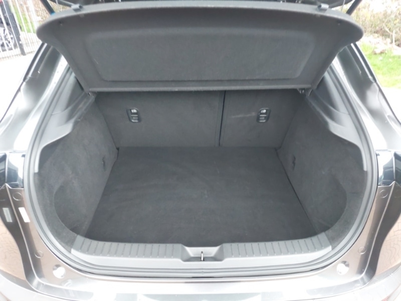 Used Mazda CX-30 2023 for sale - 77717215: Photo 8