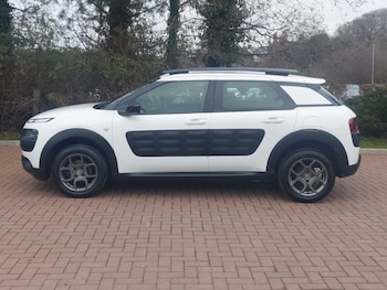Used Citroen C4 Cactus 2015 for sale - 77070195: Photo