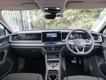 Used Volkswagen Touran 2025 for sale - 78778033: Photo
