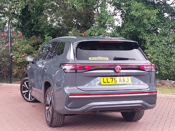 Used Volkswagen Touran 2025 for sale - 78778033: Photo