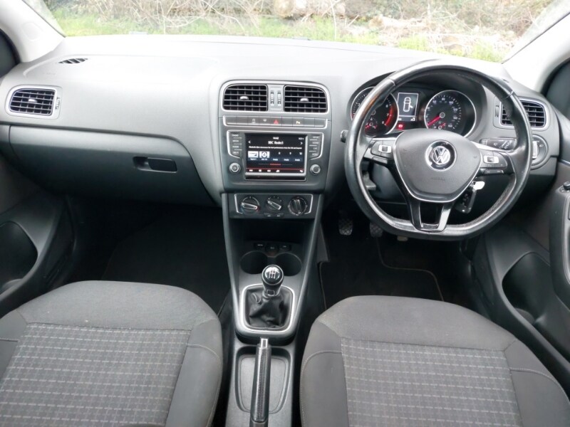 Used Volkswagen Polo 2016 for sale - 77908049: Photo 2