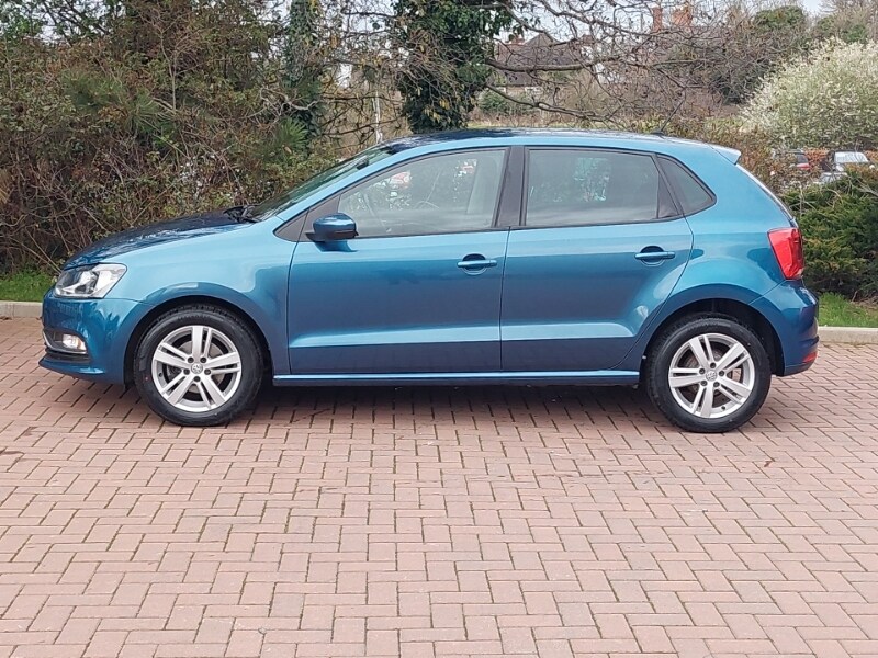 Used Volkswagen Polo 2016 for sale - 77908049: Photo 4