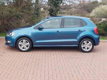 Used Volkswagen Polo 2016 for sale - 77908049: Photo