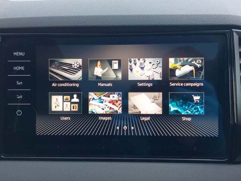 Used Skoda Karoq 2023 for sale - 77933195: Photo 17