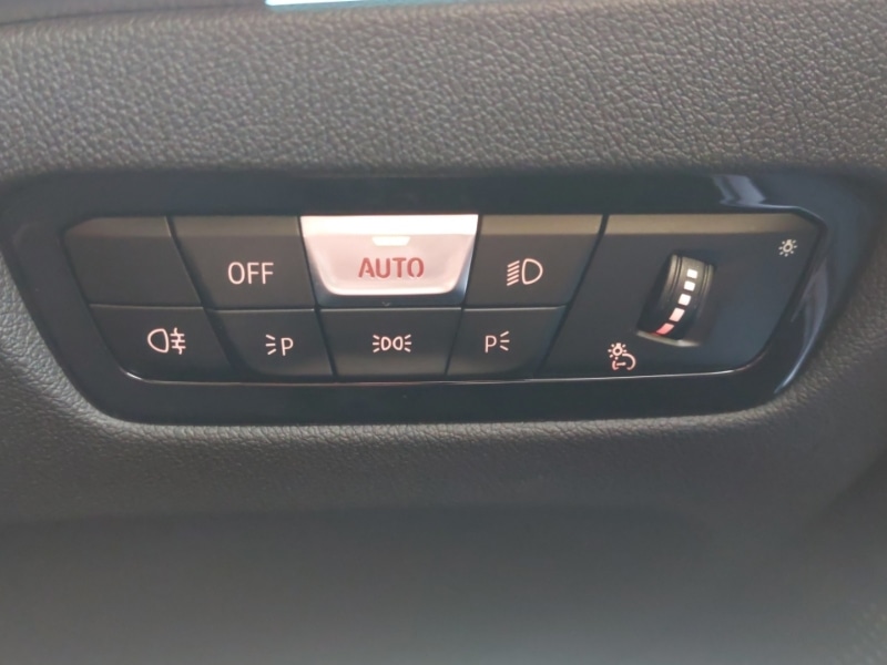 Used BMW 3 Series 2024 for sale - 76897508: Photo 19