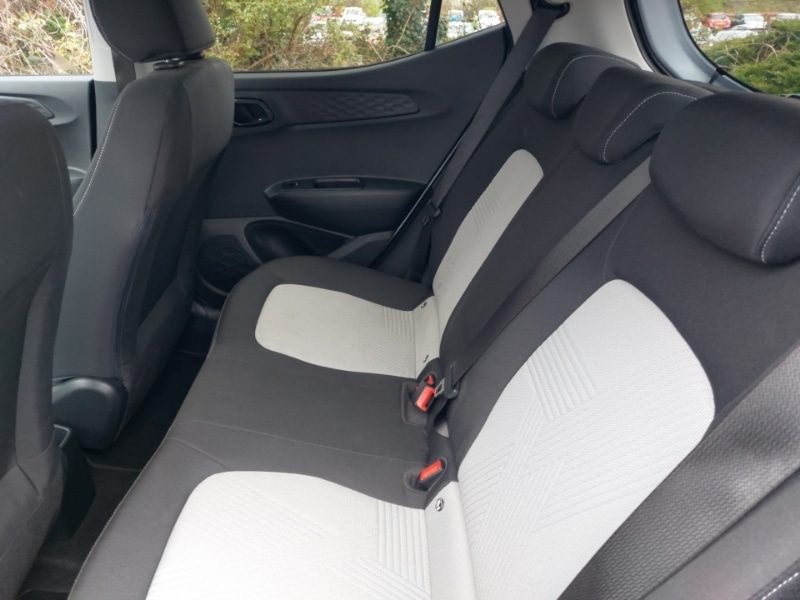 Used Hyundai i10 2020 for sale - 78040741: Photo 6