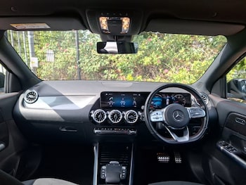 Used Mercedes-Benz GLA 2022 for sale - 79400015: Photo