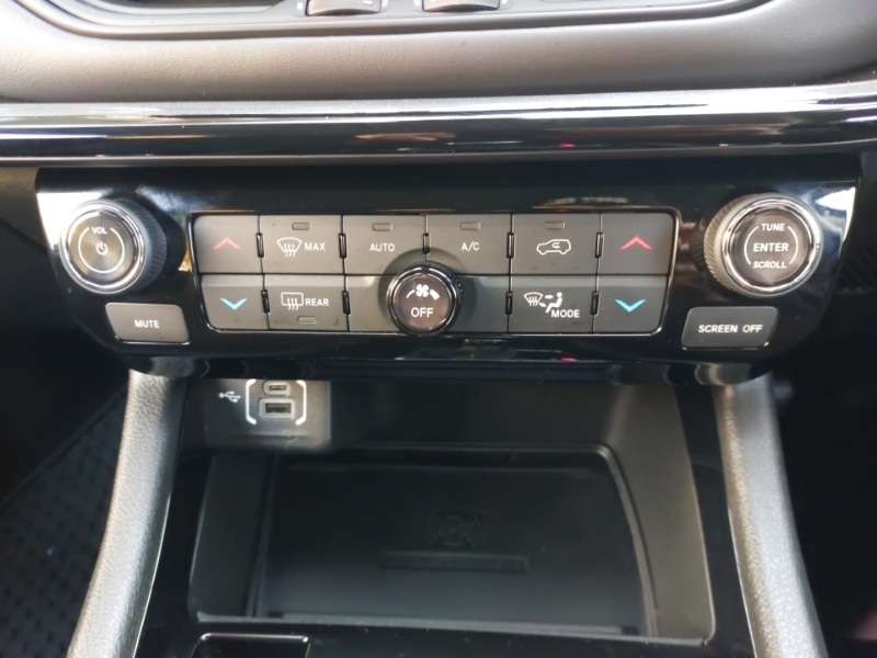 Used Jeep Compass 2023 for sale - 76614123: Photo 18