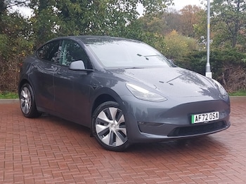 Tesla - Model Y