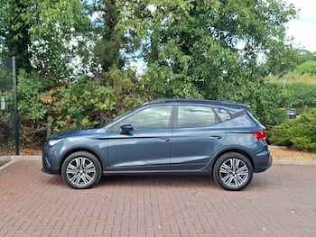 Used SEAT Arona 2023 for sale - 79642032: Photo