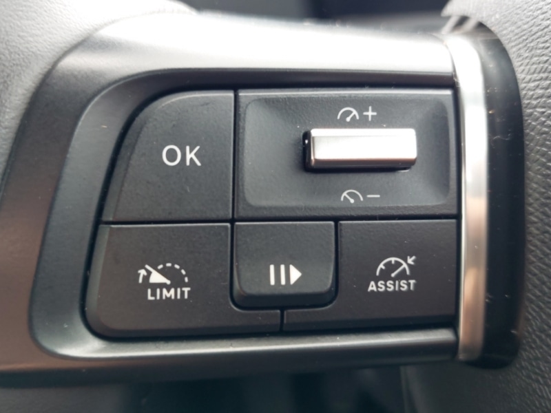 Used Citroen C4 2023 for sale - 77717079: Photo 13