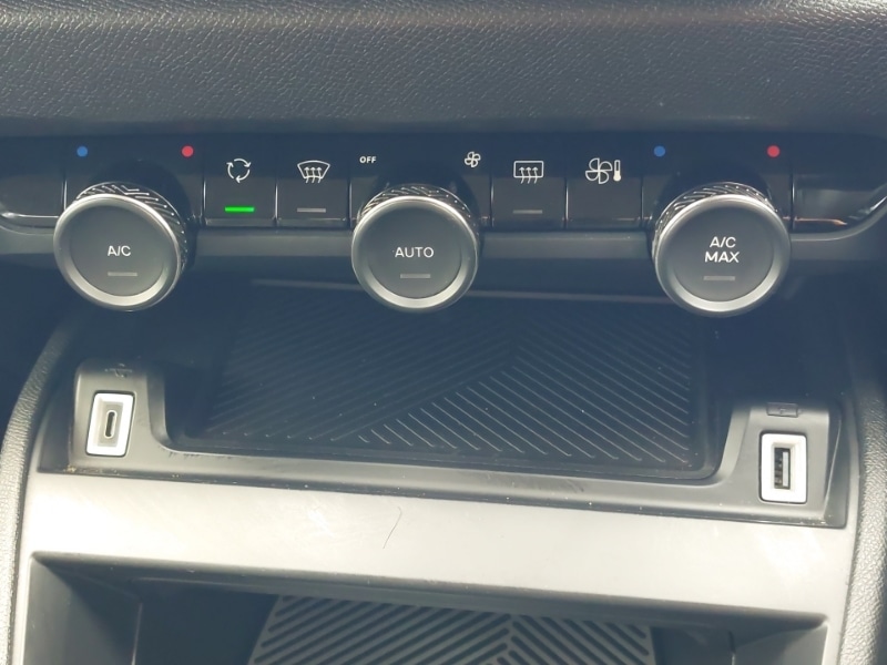 Used Citroen C4 2023 for sale - 77717079: Photo 18