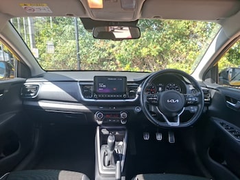 Used Kia Stonic 2023 for sale - 79573674: Photo