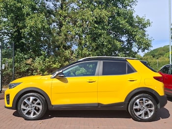 Used Kia Stonic 2023 for sale - 79573674: Photo