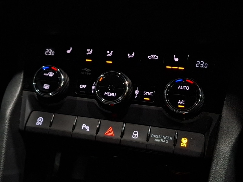 Used Skoda Karoq 2018 for sale - 77284181: Photo 15