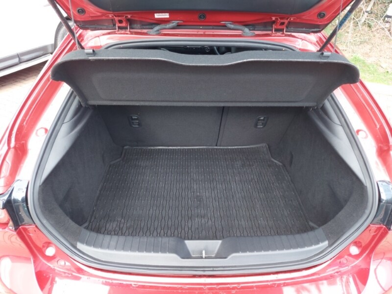 Used Mazda Mazda3 2022 for sale - 77816823: Photo 8