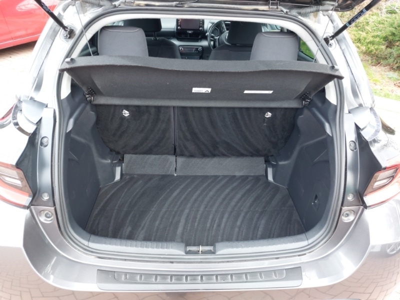 Used Toyota Yaris 2021 for sale - 77832192: Photo 8