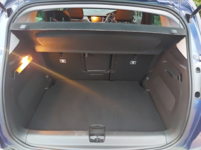 Used Vauxhall Crossland 2022 for sale - 76387773: Photo 8