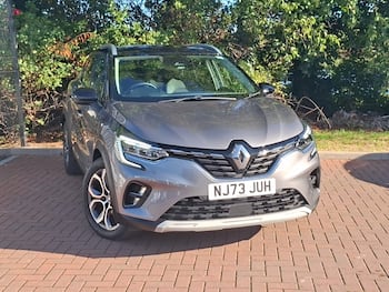 Used Renault Captur 2023 for sale - 79858035: Photo