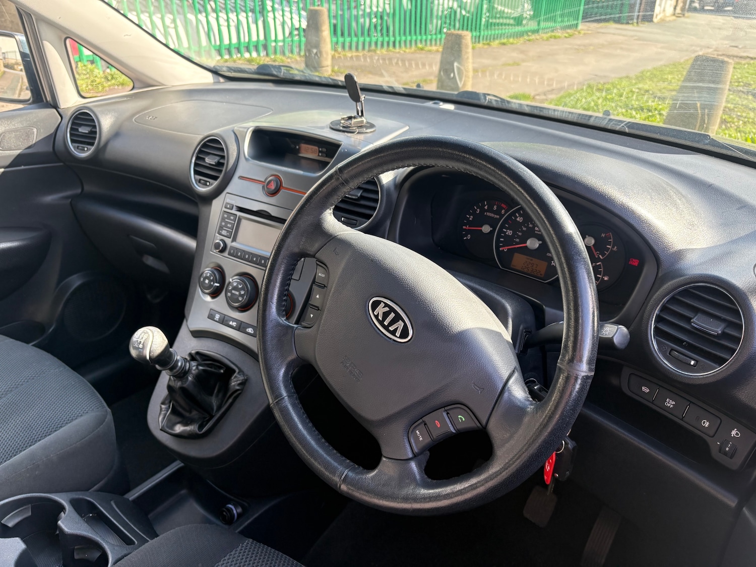 Used Kia Carens 2011 for sale - 77891539: Photo 9