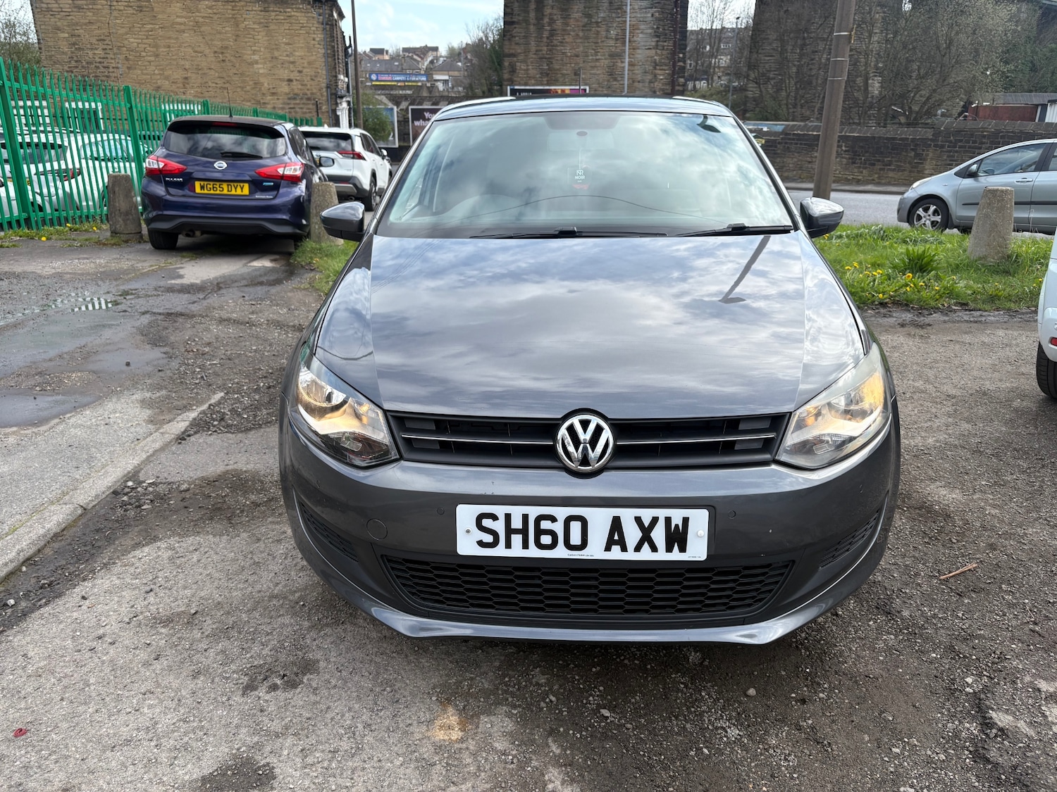 Used Volkswagen Polo 2010 for sale - 78140519: Photo 2