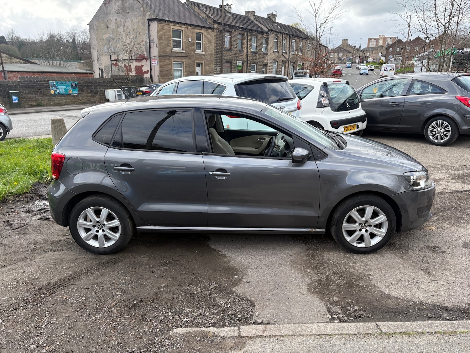 Used Volkswagen Polo 2010 for sale - 78140519: Photo 3