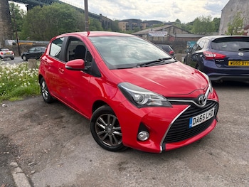 Used Toyota Yaris 2015 for sale - 78516012: Photo