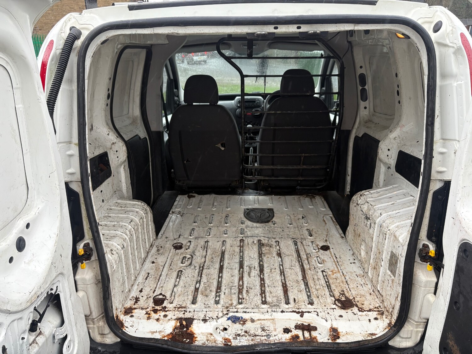 Used Peugeot Bipper 2011 for sale - 77819026: Photo 8