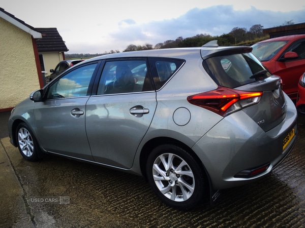 Used Toyota Auris 2017 for sale - 77021546: Photo 4