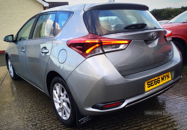 Used Toyota Auris 2017 for sale - 77021546: Photo 5