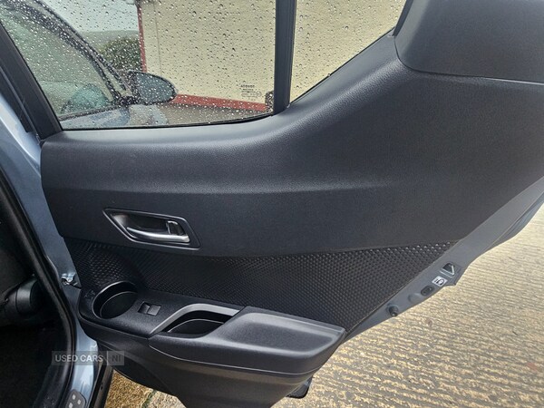 Used Toyota C-HR 2022 for sale - 76787186: Photo 10