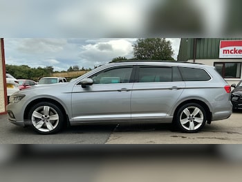 Used Volkswagen Passat 2020 for sale - 79522155: Photo