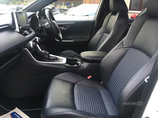 Used Toyota RAV4 2019 for sale - 76500264: Photo 15