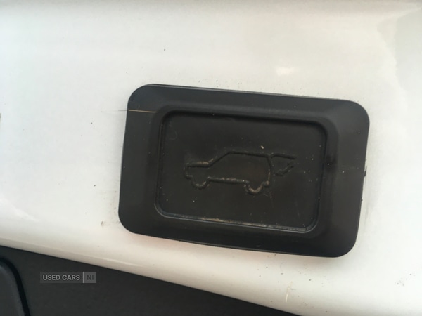 Used Toyota RAV4 2019 for sale - 76500264: Photo 9