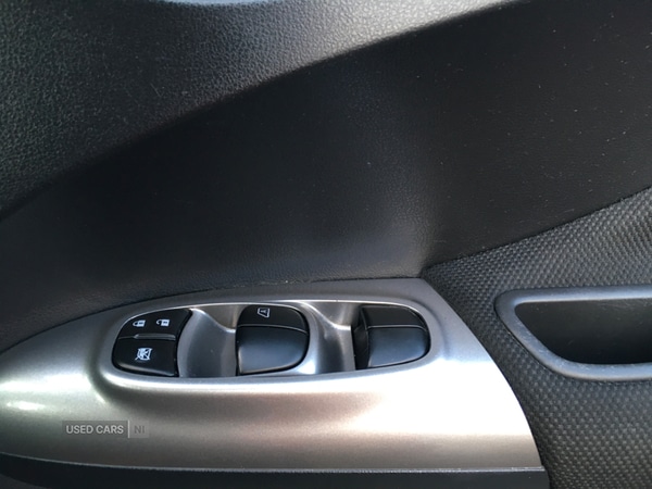 Used Nissan Juke 2017 for sale - 76840082: Photo 22