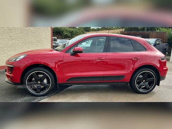 Used Porsche Macan 2017 for sale - 79454342: Photo