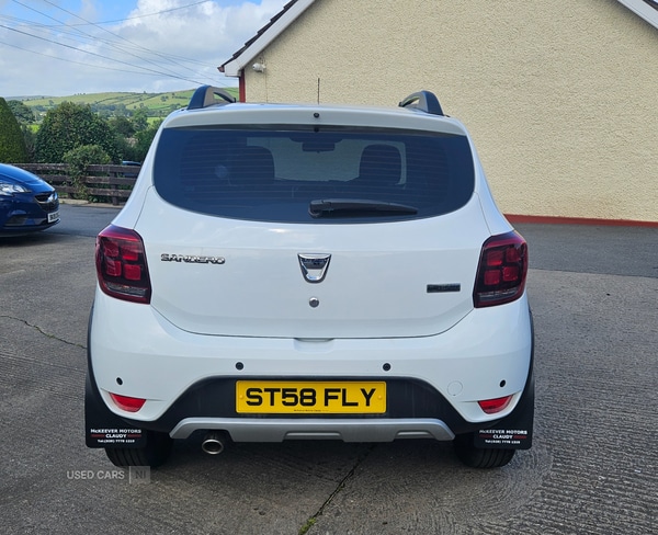 Used Dacia Sandero Stepway 2017 for sale - 76349948: Photo 6