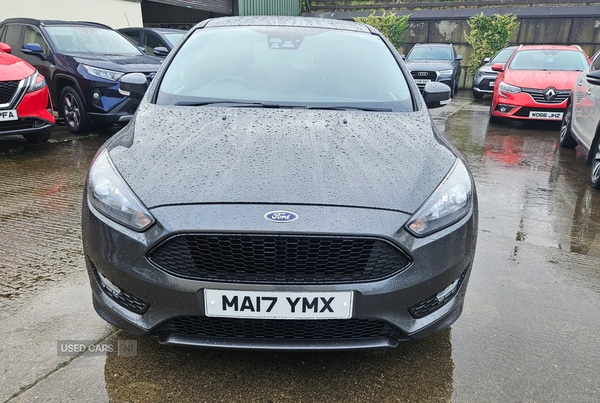 Used Ford Focus 2017 for sale - 76787188: Photo 2