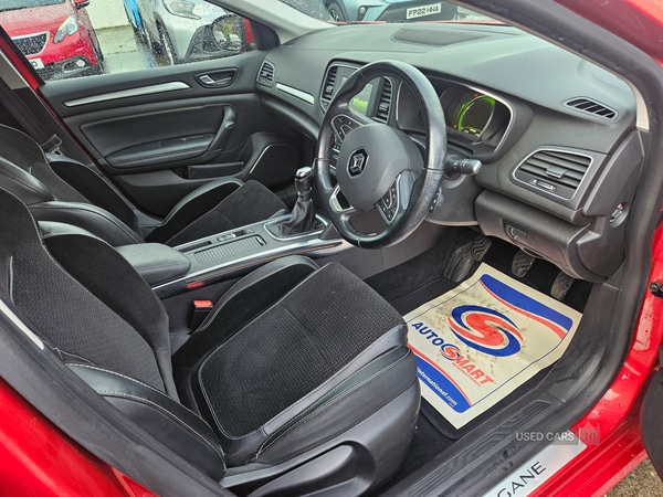 Used Renault Megane 2017 for sale - 76787490: Photo 16