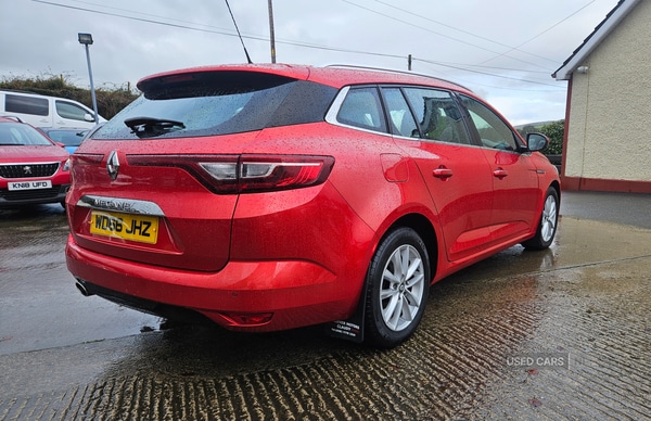 Used Renault Megane 2017 for sale - 76787490: Photo 5