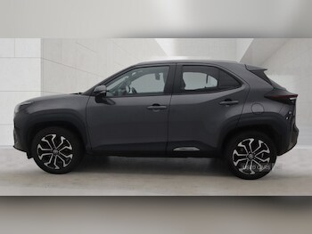 Used Toyota Yaris Cross 2022 for sale - 78261780: Photo