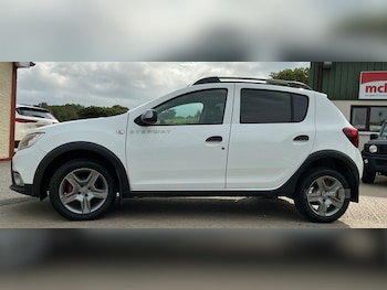 Used Dacia Sandero Stepway 2017 for sale - 78923511: Photo