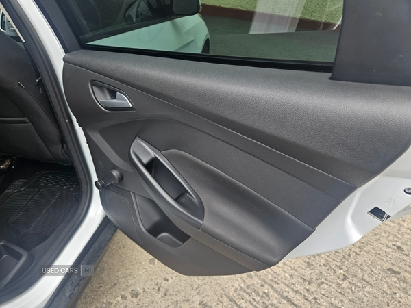 Used Ford Focus 2017 for sale - 76349943: Photo 10
