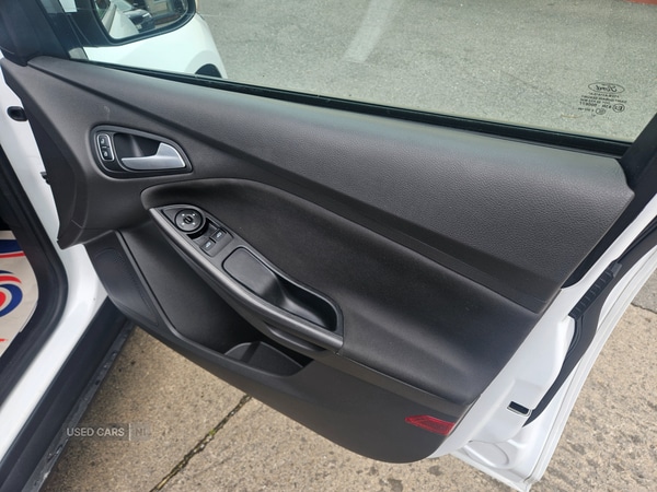 Used Ford Focus 2017 for sale - 76349943: Photo 14