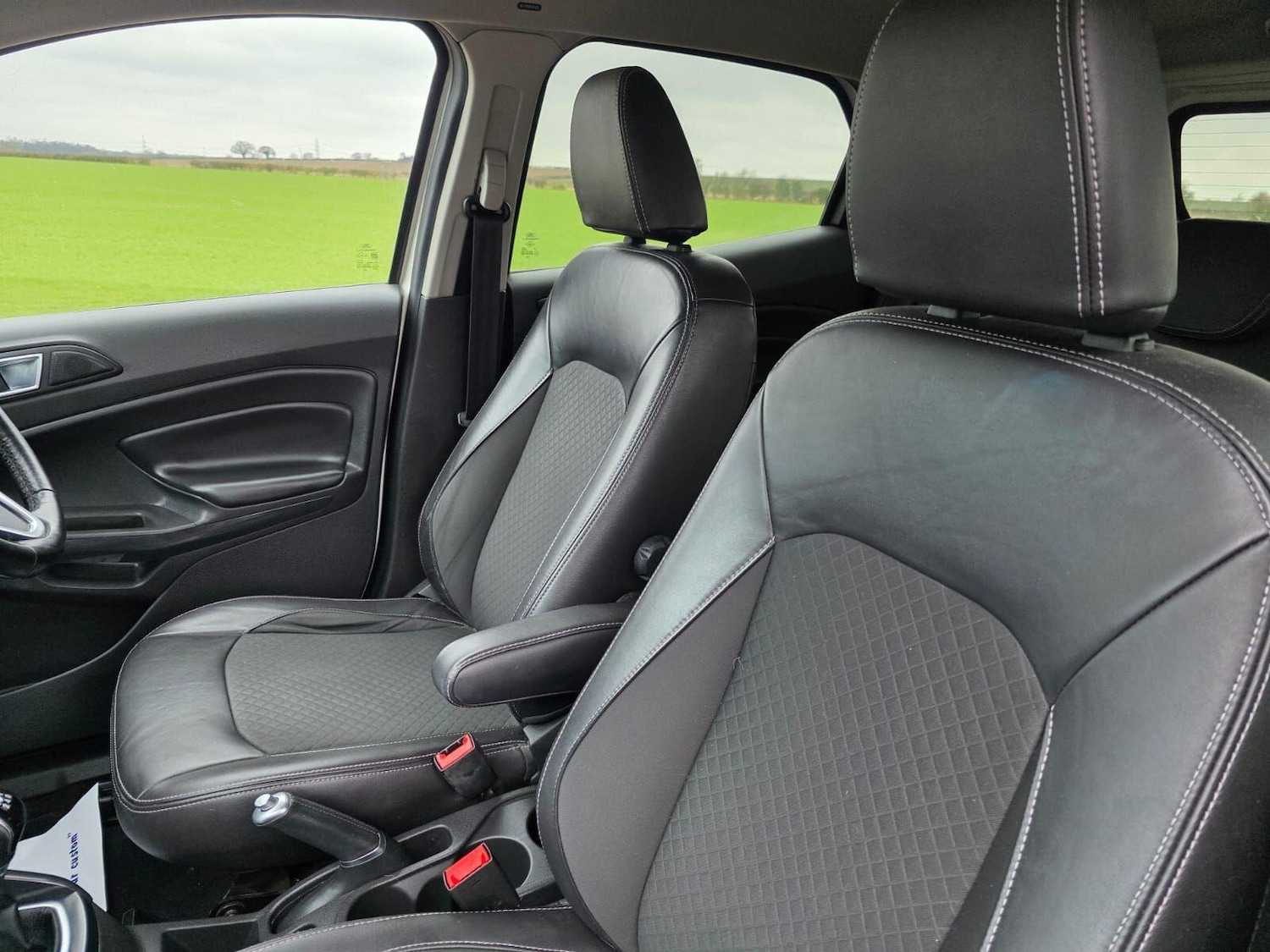 Used Ford Ecosport 2017 for sale - 77671161: Photo 25