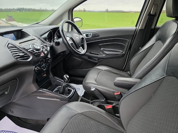 Used Ford Ecosport 2017 for sale - 77671161: Photo