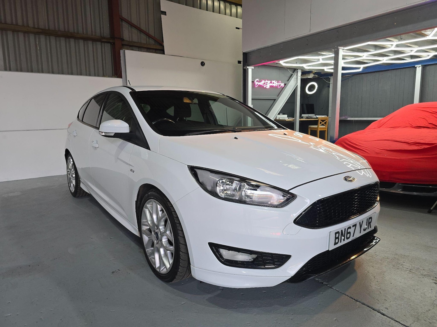 Used Ford Focus 2017 for sale - 77519562: Photo 7