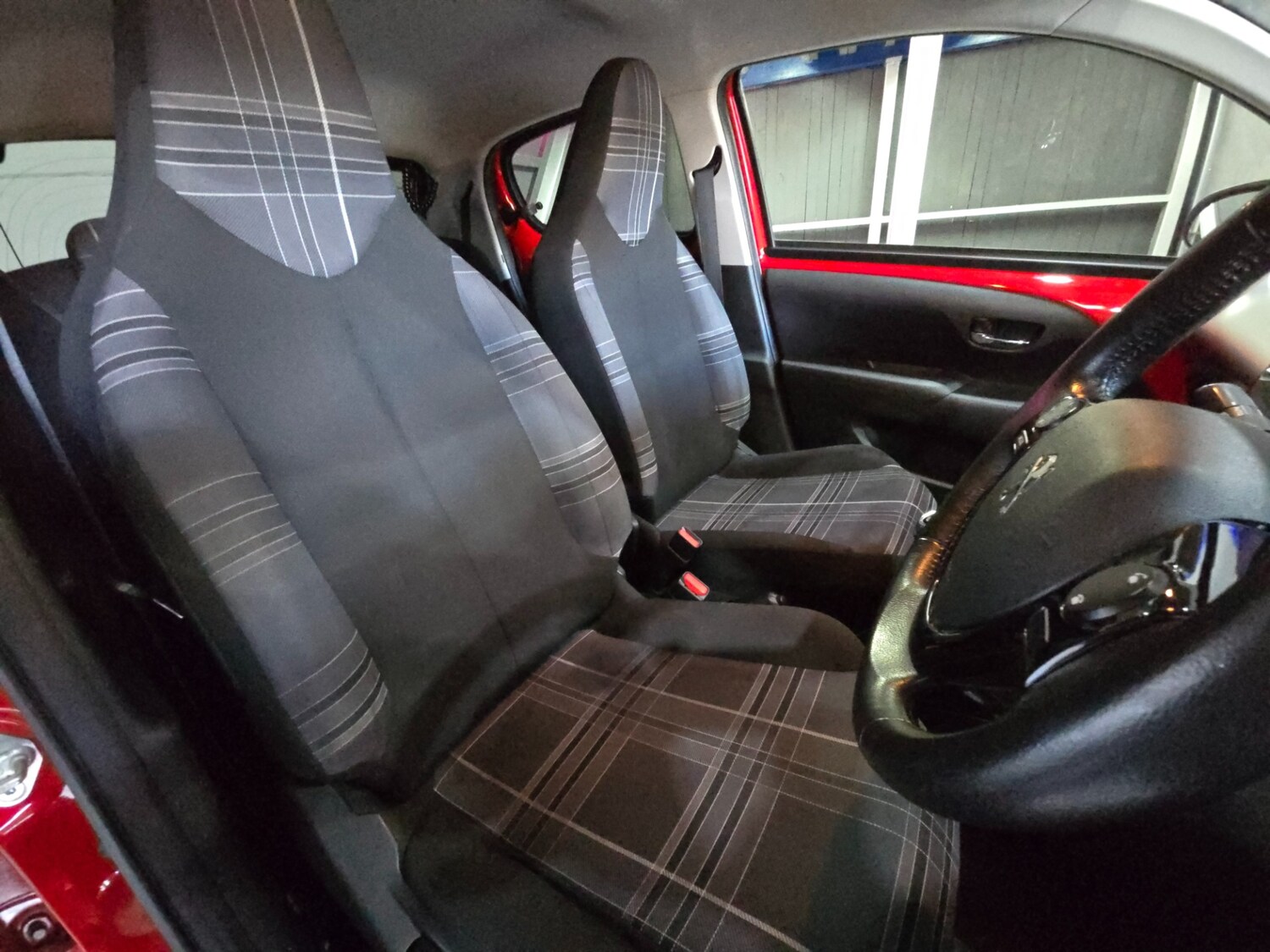 Used Peugeot 108 2017 for sale - 76027846: Photo 17